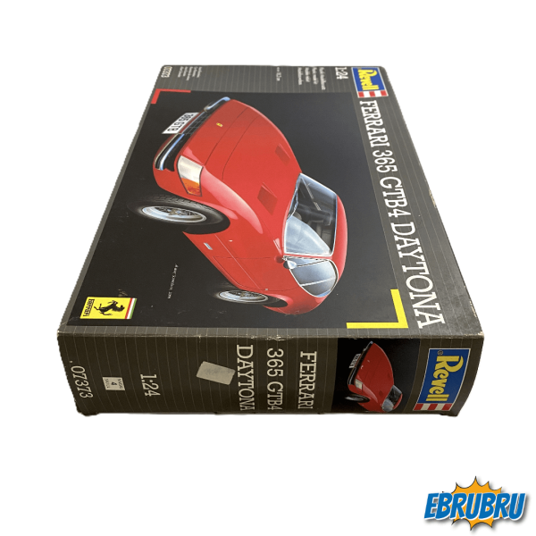 Ferrari 365 GTB4 Daytona REVELL 07373