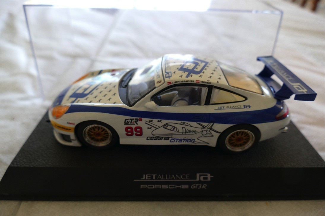 SCALEXTRIC REF 2786 PORSCHE GT3 R