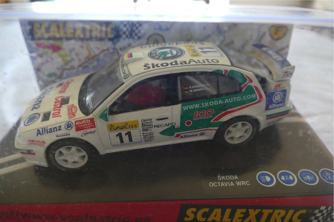 SCALEXTRIC REF 6066 SKODA OCTAVIA WRC « MONTECARLO 2001 »