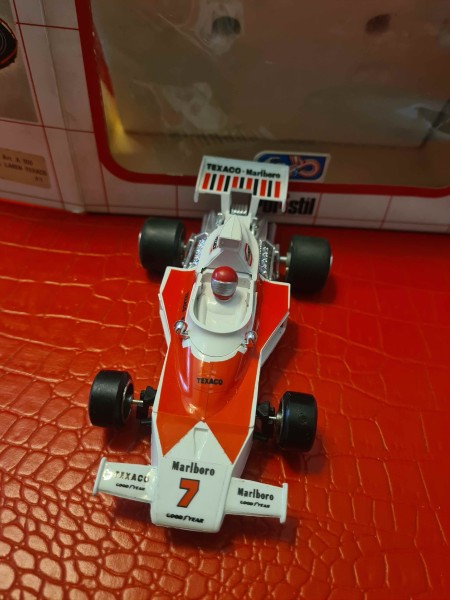 F1 MC LAREN TEXACO ART A 100 POLISTIL 