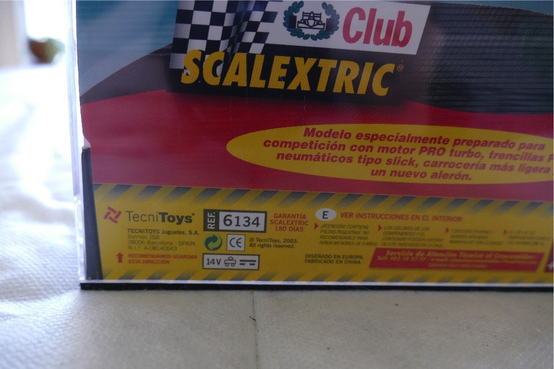 SCALEXTRIC REF 6134 EDITION 2003 COMPETION POWERED BY SCALEXTRIC