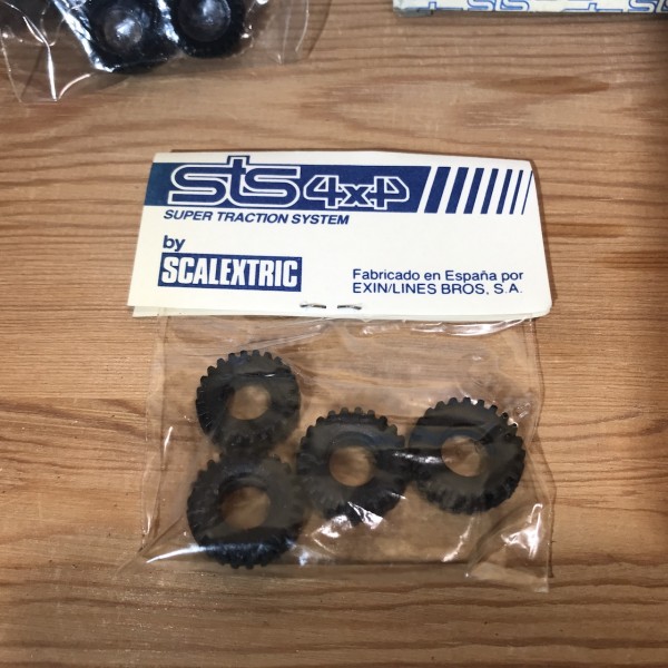 Pneu original Scalextric STS