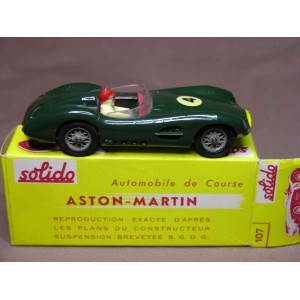 SOLIDO 1/43 -ASTON MARTIN DBR VERTE AVEC SA BOITE - REF 107