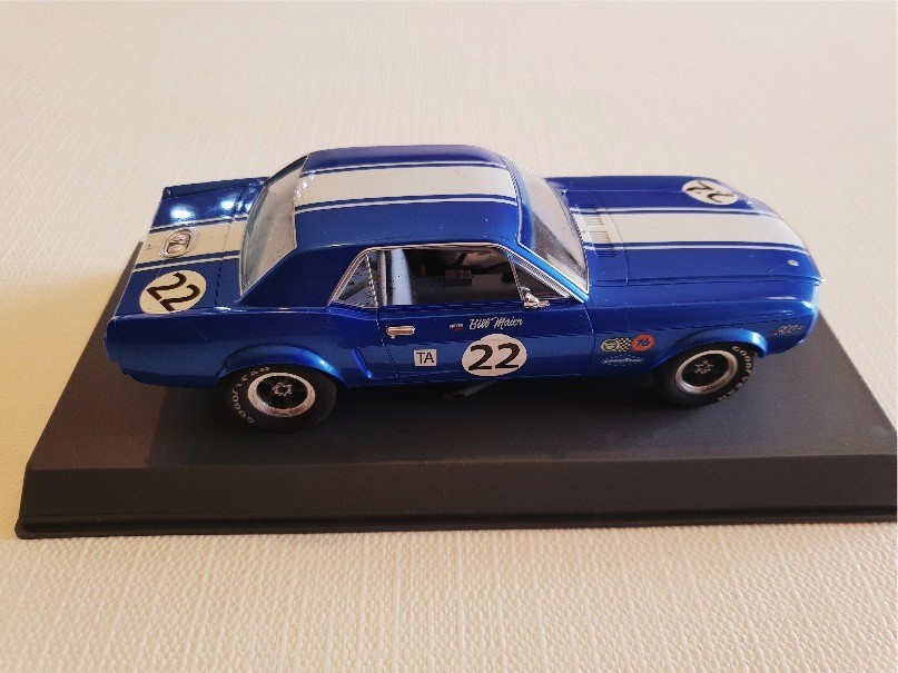 FORD MUSTANG NOTCHBACK  slot car PIONEER