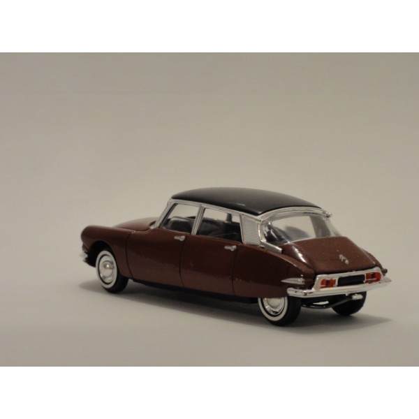 CITROEN DS 19 - 1958 MADE IN FRANCE SOLIDO 1/43