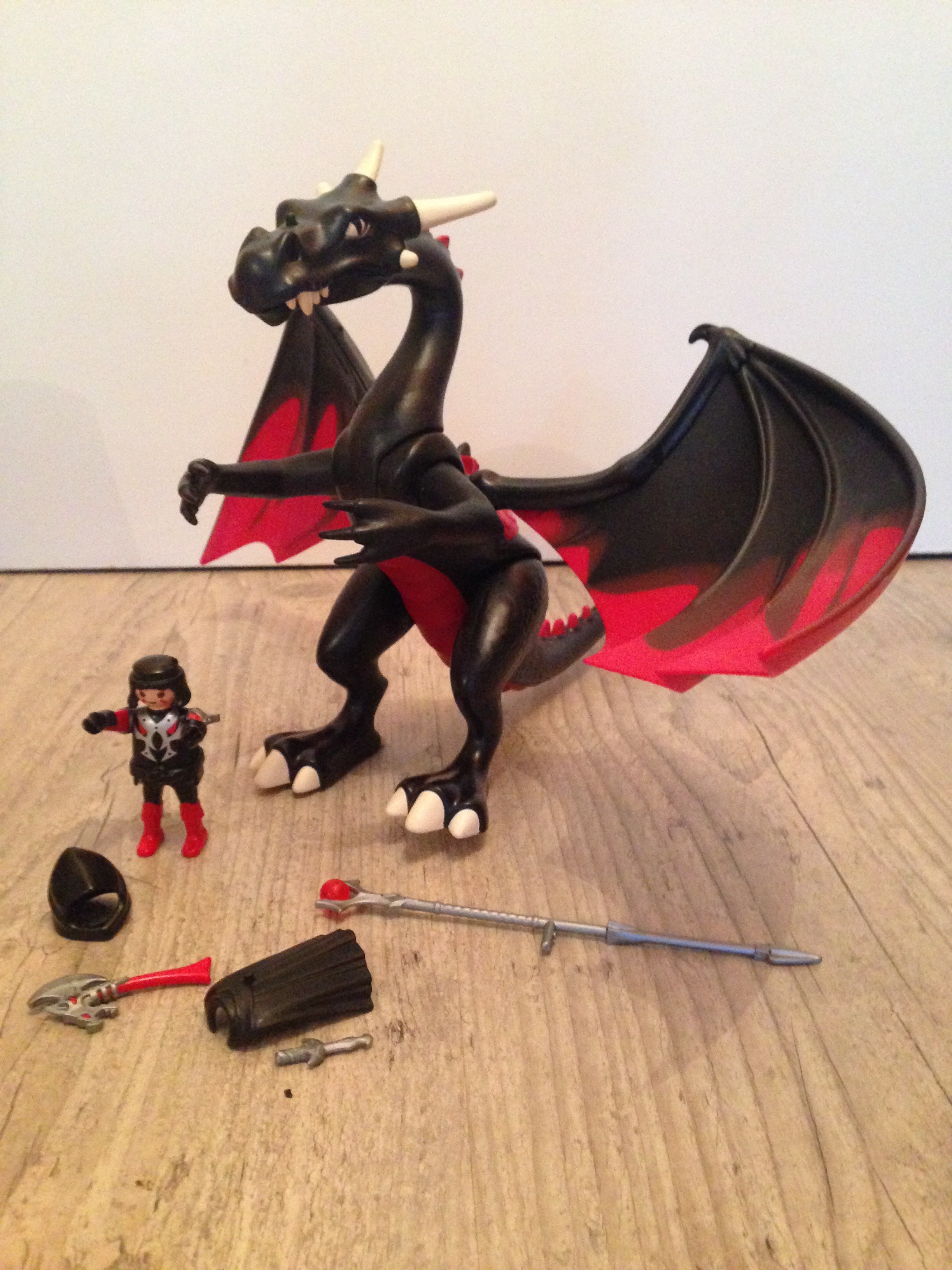 Grand dragon rouge Playmobil 4838