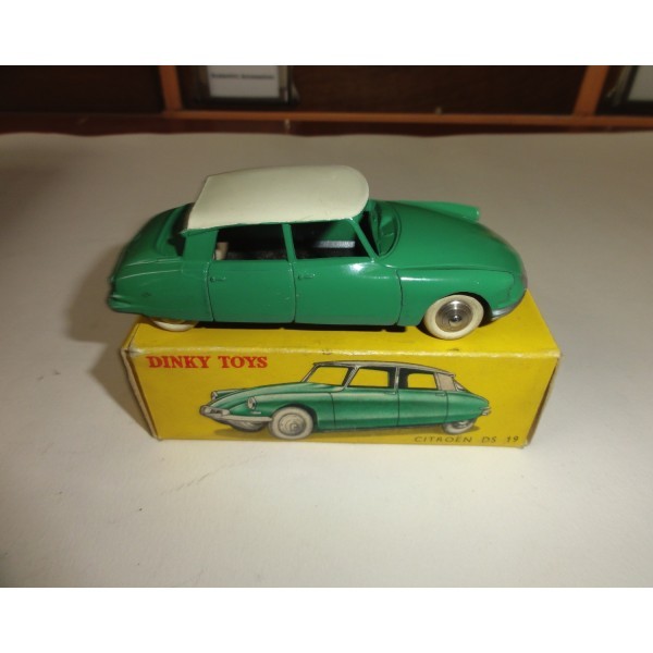 CITROEN DS 19 DINKY TOYS RÉF 24C