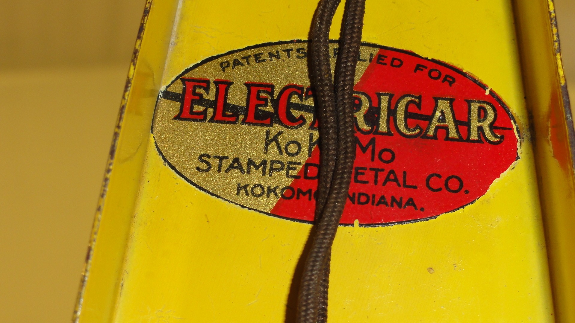 Kokomo electricar Ancienne jaune voiture de slot année 1920