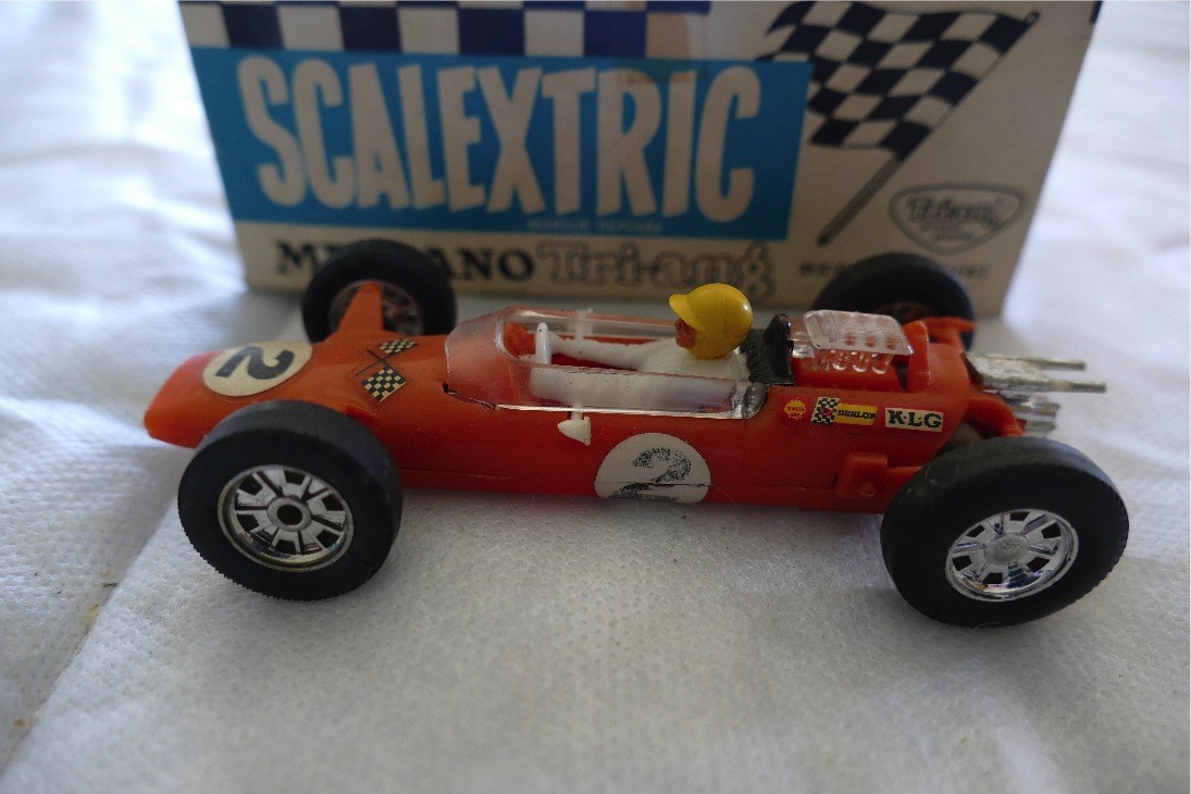 SCALEXTRIC C82 LOTUS FRANCE ORANGE