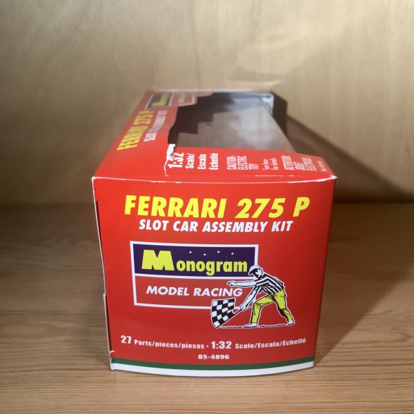 Ferrari 275 P rouge REVELL Monogram 85-4896