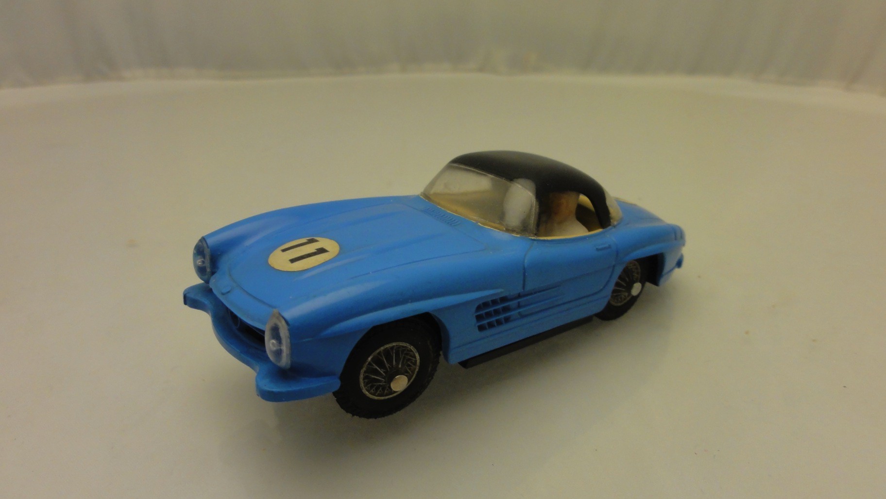 MERCEDES 300 SL HARD TOP BLEUE JOUEF RÉF: 353