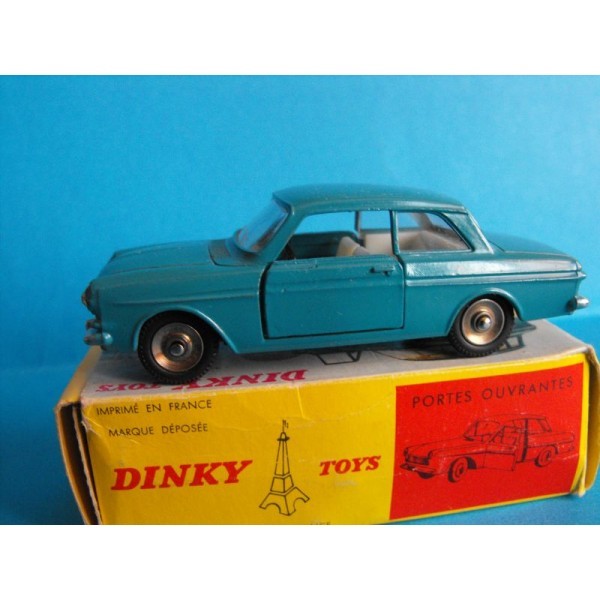 FORD TAUNUS 12 M DINKY TOYS