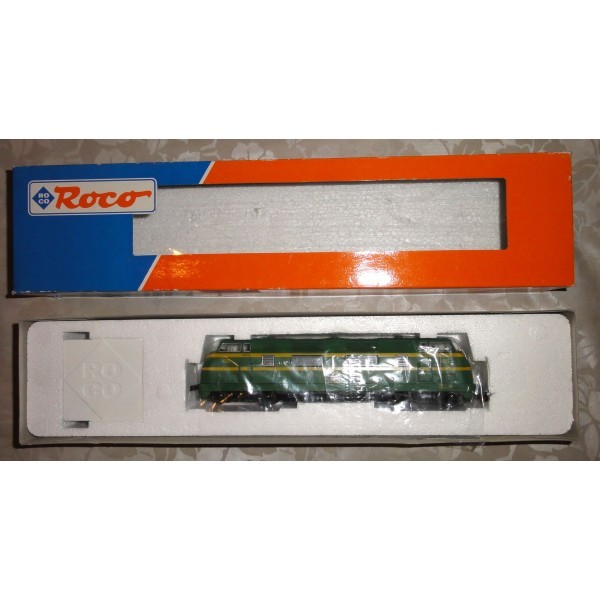 ROCO LOCOMOTIVE ROCO 4025 Diesellok BR  grün der RENFE  HO  REF 43560