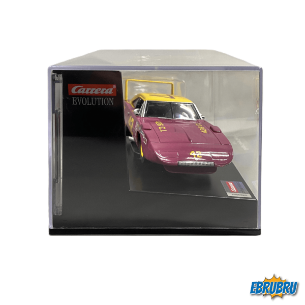 Dodge Charger Daytona No 42 CARRERA Evolution 27638 