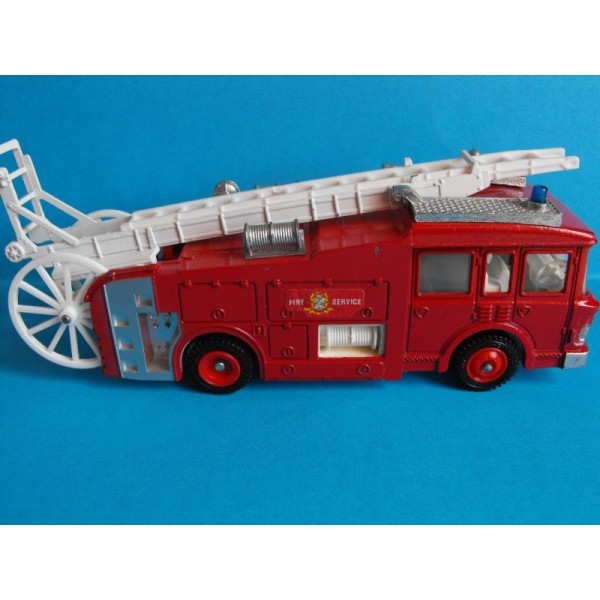 CAMION DE POMPIER ERF DINKY TOYS