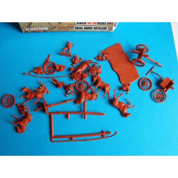 AIRFIX BLUE BOX ROYAL HORSE ARTILLERY