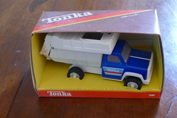 Camion de voirie TONKA 1389