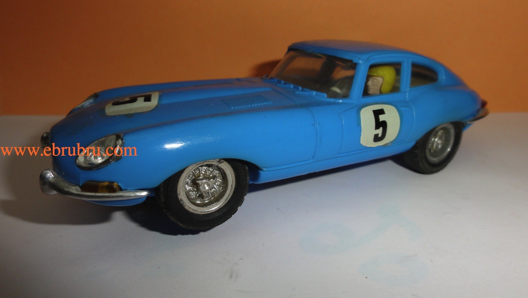 Jaguar type E Bleue Scalextric Exin C34