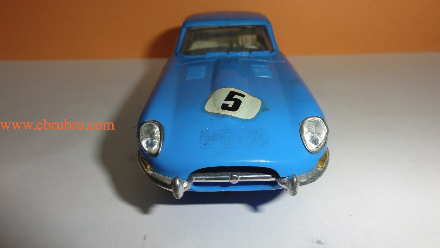 Jaguar type E Bleue Scalextric Exin C34