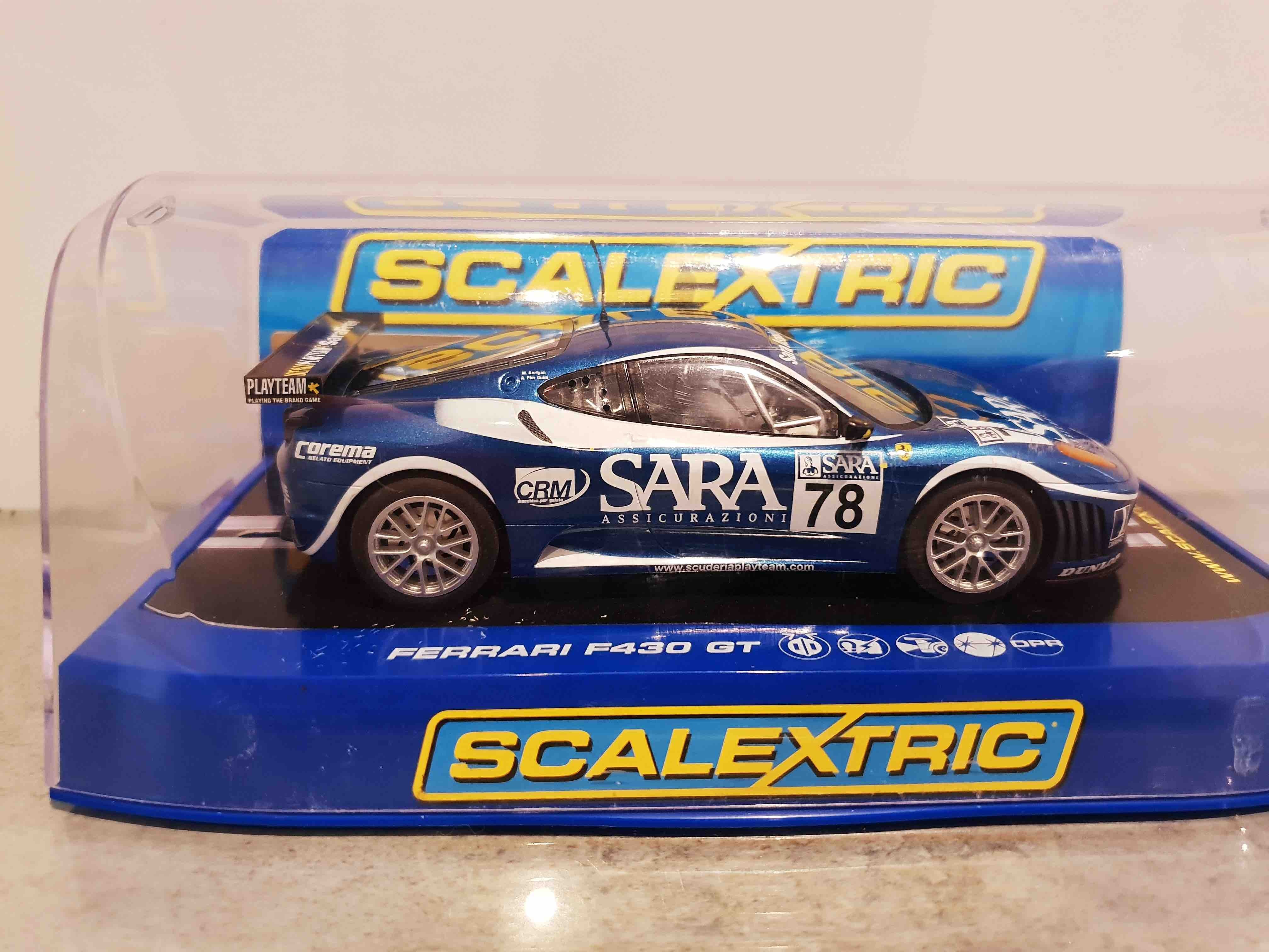 SCALEXTRIC C2835 FERRAR F430 GT N 78 SCUDERIA PLAYTEAM