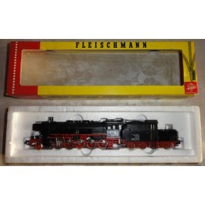 LOCOMOTIVE VAPEUR FLEISCHMANN 1363  DB Dampflok BR50 058 Cabinentender OKT  Spur H0 – OVP 