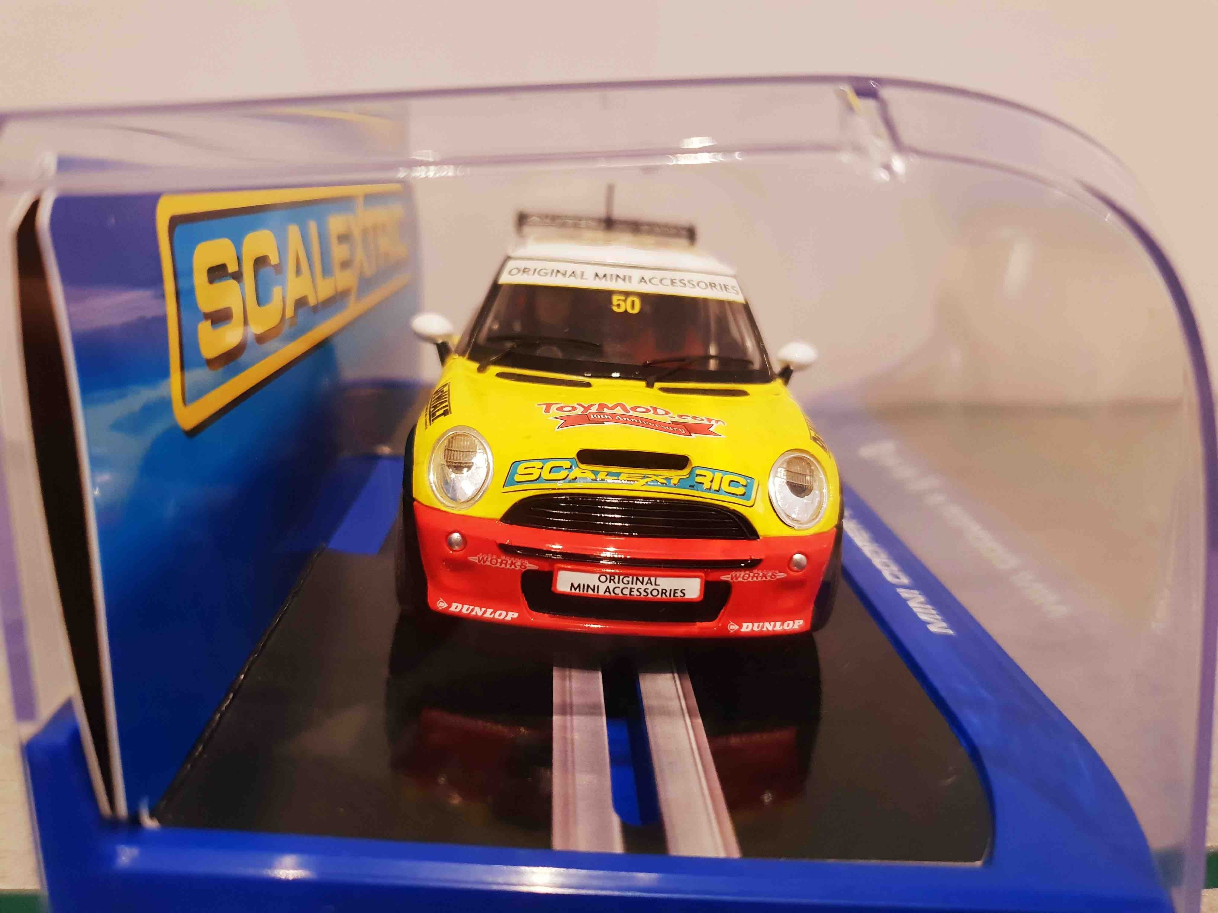 SCALEXTRIC C2773 MINI COOPER NZ G DAWSON