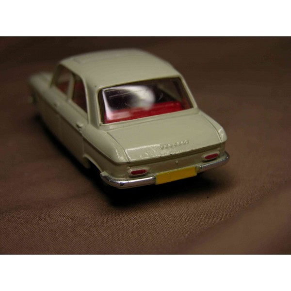 PEUGEOT 204 DINKY TOYS RÉF 510