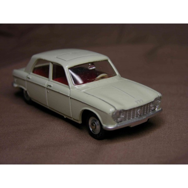 PEUGEOT 204 DINKY TOYS RÉF 510