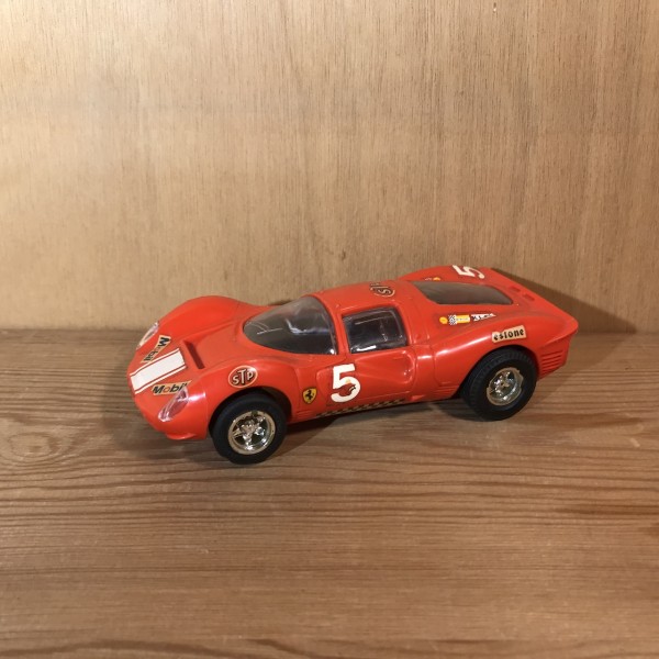 Ferrari P4 rouge SCALEXTRIC Réf C16