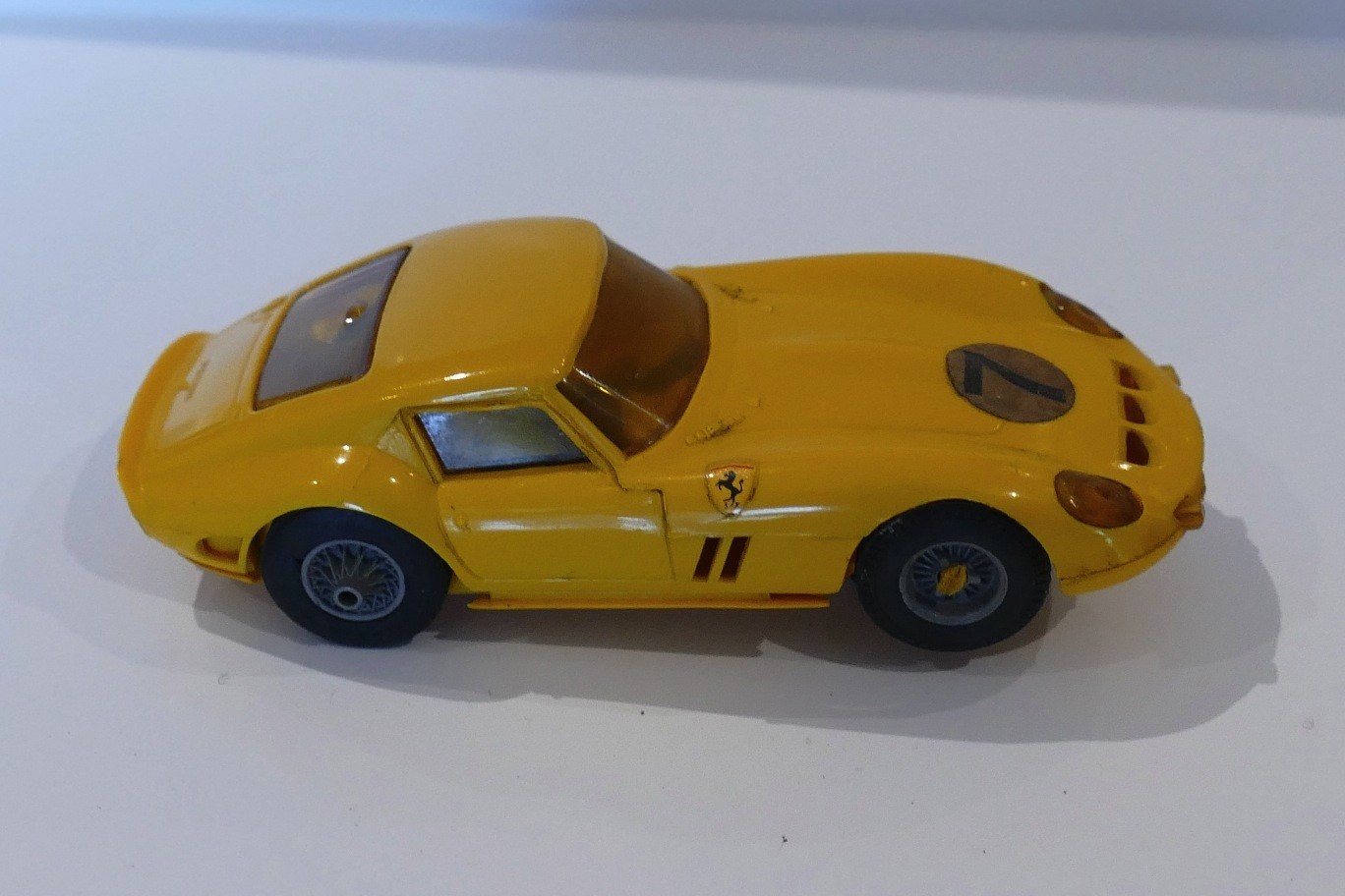 Ferrari GTO 250 jaune JOUEF guide laiton