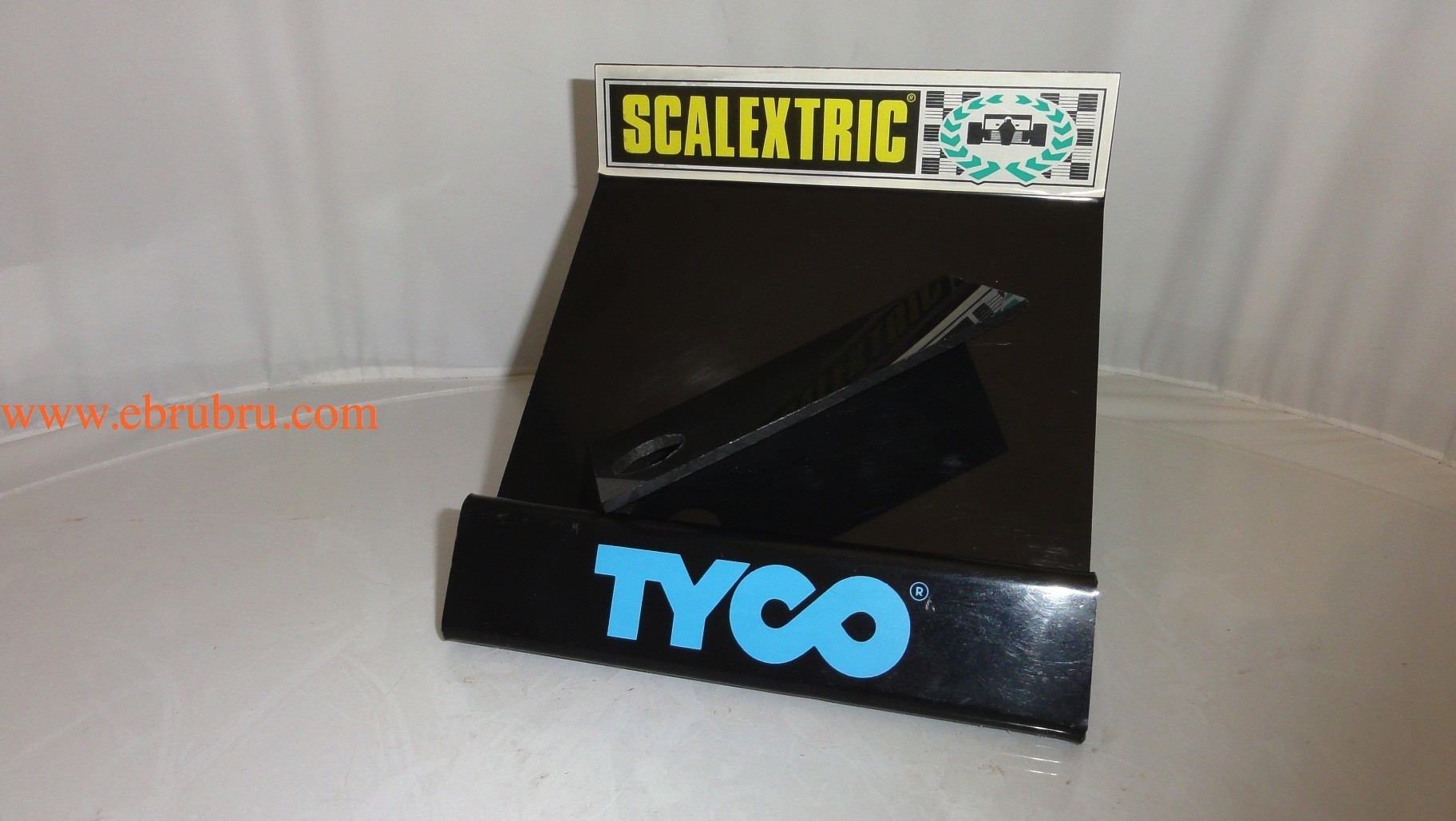 Presentoir exposition Scalextric Tyco rare