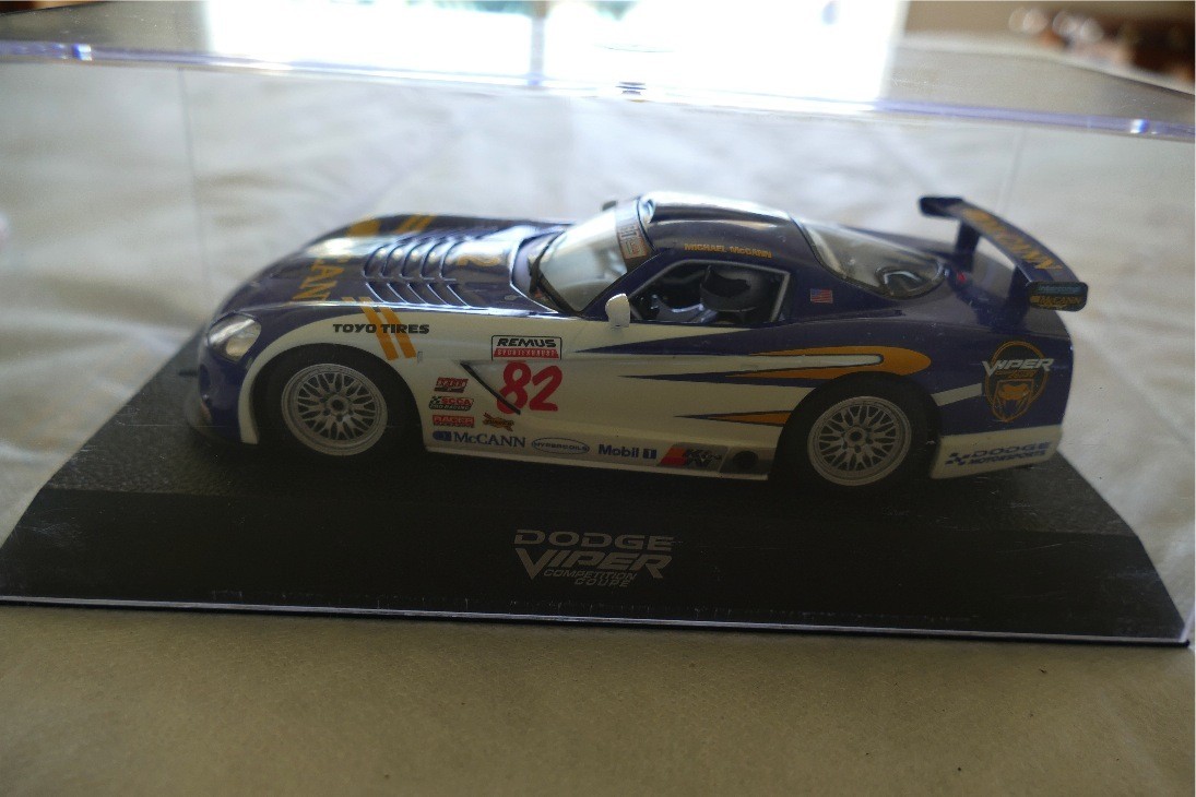 SCALEXTRIC REF C2523 DODGE VIPER COMPETITION COUPE N82	