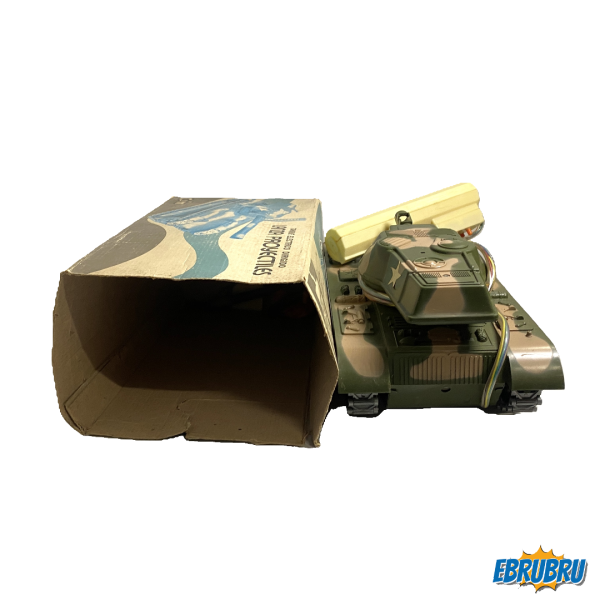 Tank lance projectiles Filoguidé CLIM 726
