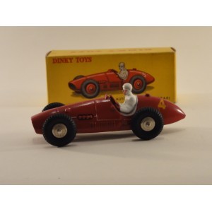 FERRARI 500 F2 DINKY TOYS RÉF 23 J ROUGE