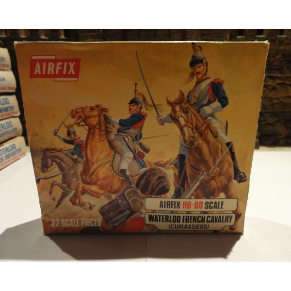 AIRFIX BLUE BOX WATERLOO FRENCH CAVALRY (CUIRASSIERS) TYPE 2