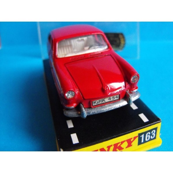 VOLKSWAGEN 1600 TL DINKY TOYS