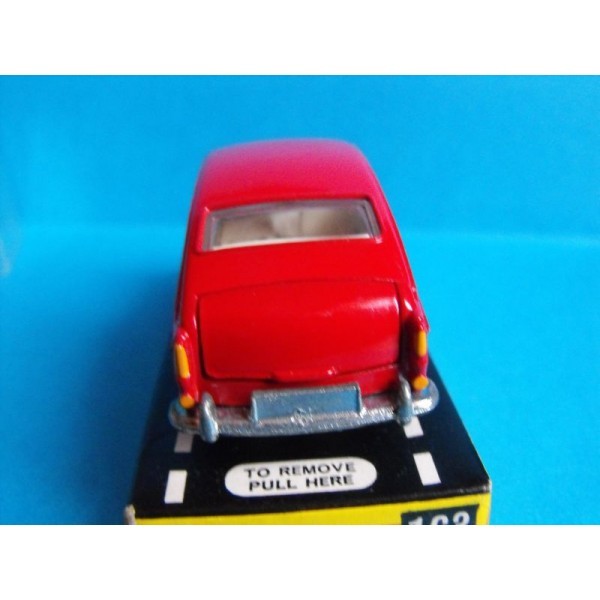 VOLKSWAGEN 1600 TL DINKY TOYS