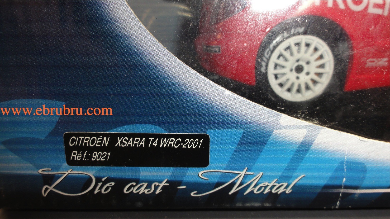 Voiture 1/18 Citroen Xsara T4 WRC 2001 Solido ref 9021