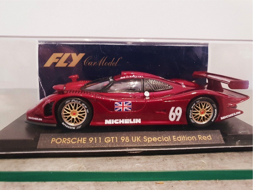 FLY E 72 PORSCHE GT1 918 RED