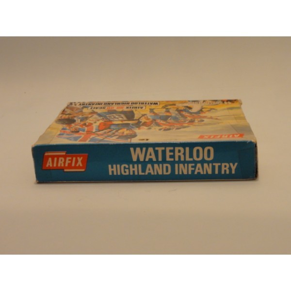 AIRFIX BLUE BOX WATERLOO HIGHLAND INFANTRY TYPE 2