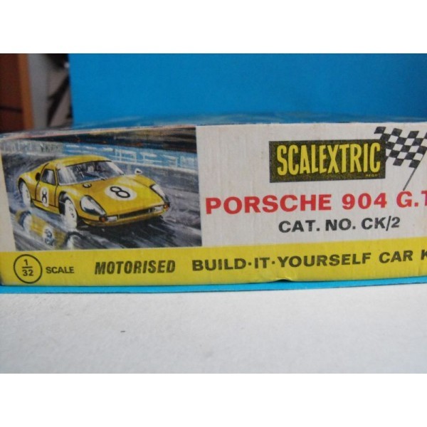 BOITE POUR PORSCHE 904 GTS CK/2 SCALEXTRIC