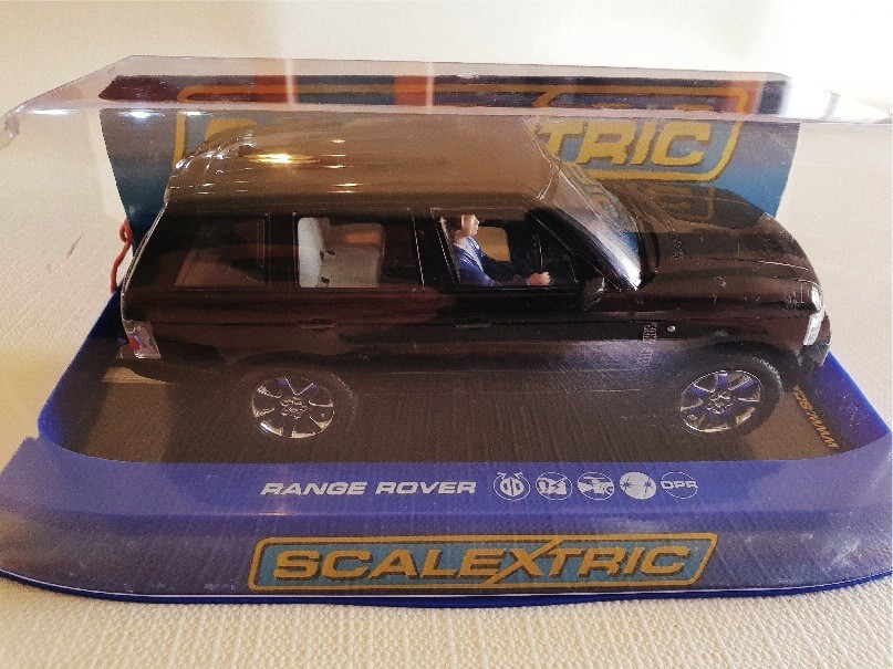 SCALEXTRIC REF C2878 Range rover « black »