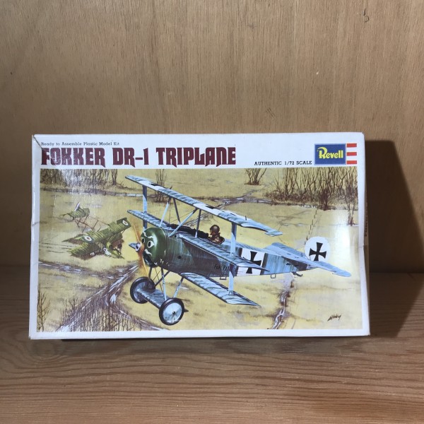 Fokker DR-1 Triplane REVELL 