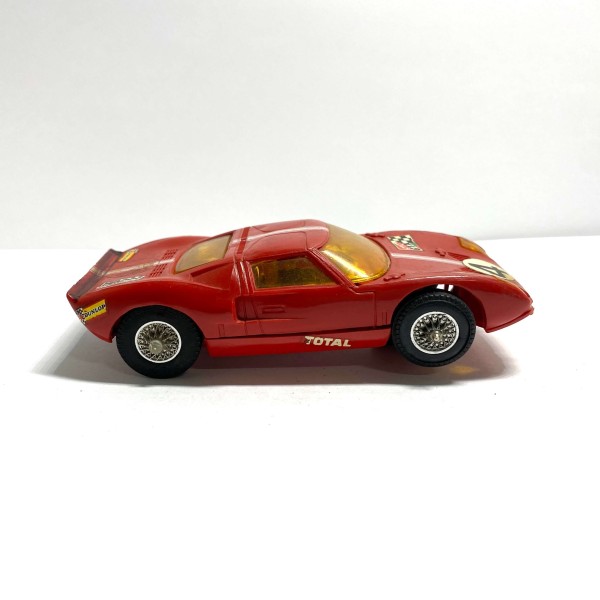 FORD GT 40 ROUGE  JOUEF  365