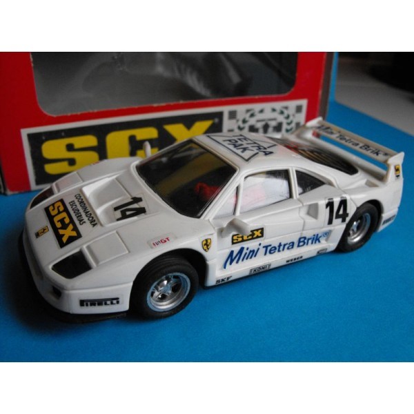 FERRARI F 40 SCALEXTRIC ESPAGNE EXIN TETRA PAK