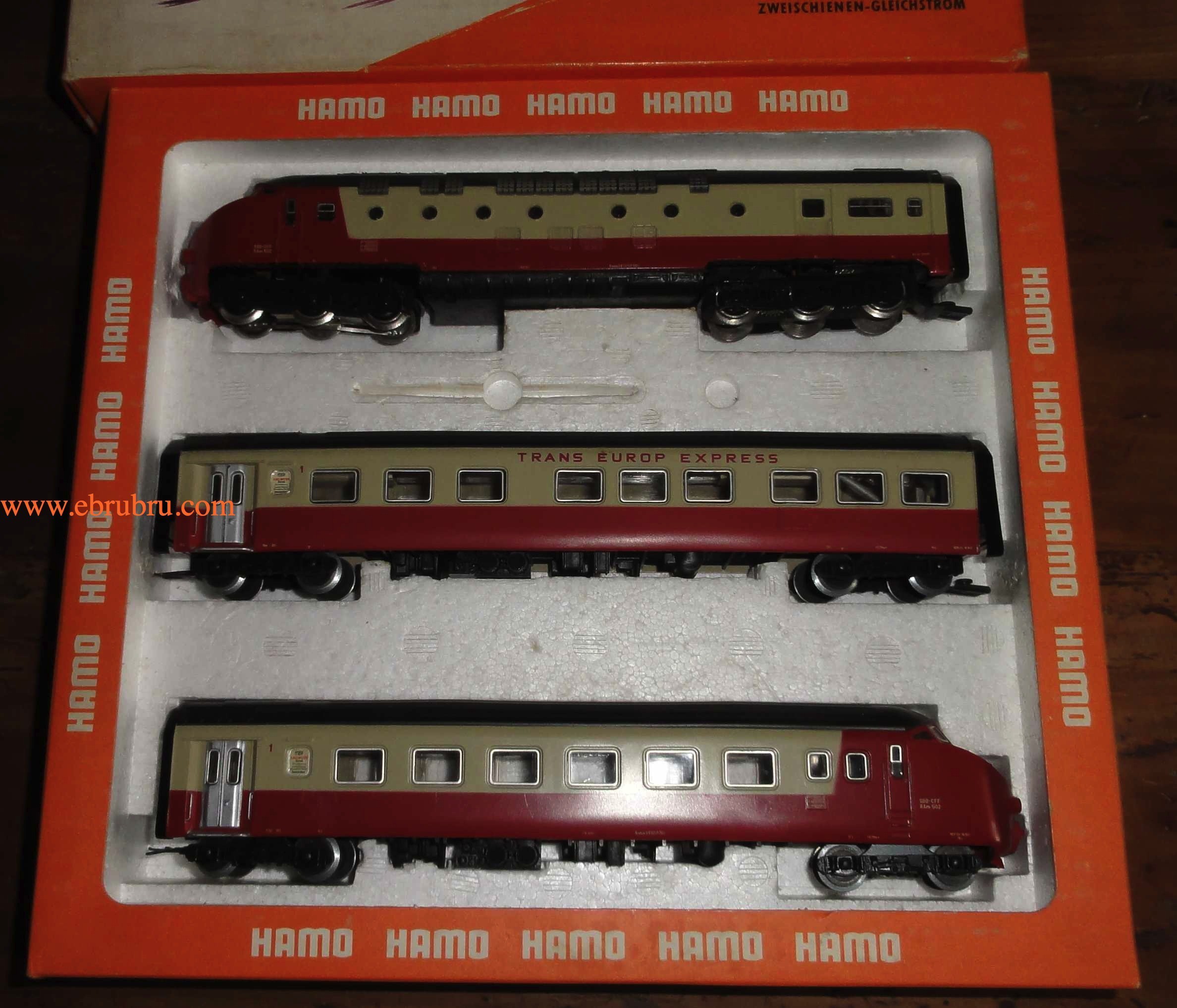 TRAIN TRANS EUROP EXPRESS TEE MARKLIN REF 8370