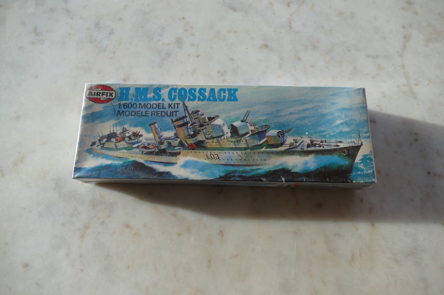 HMS COSSACK AIRFIX KIT 1/600 sous Blister 9  01202