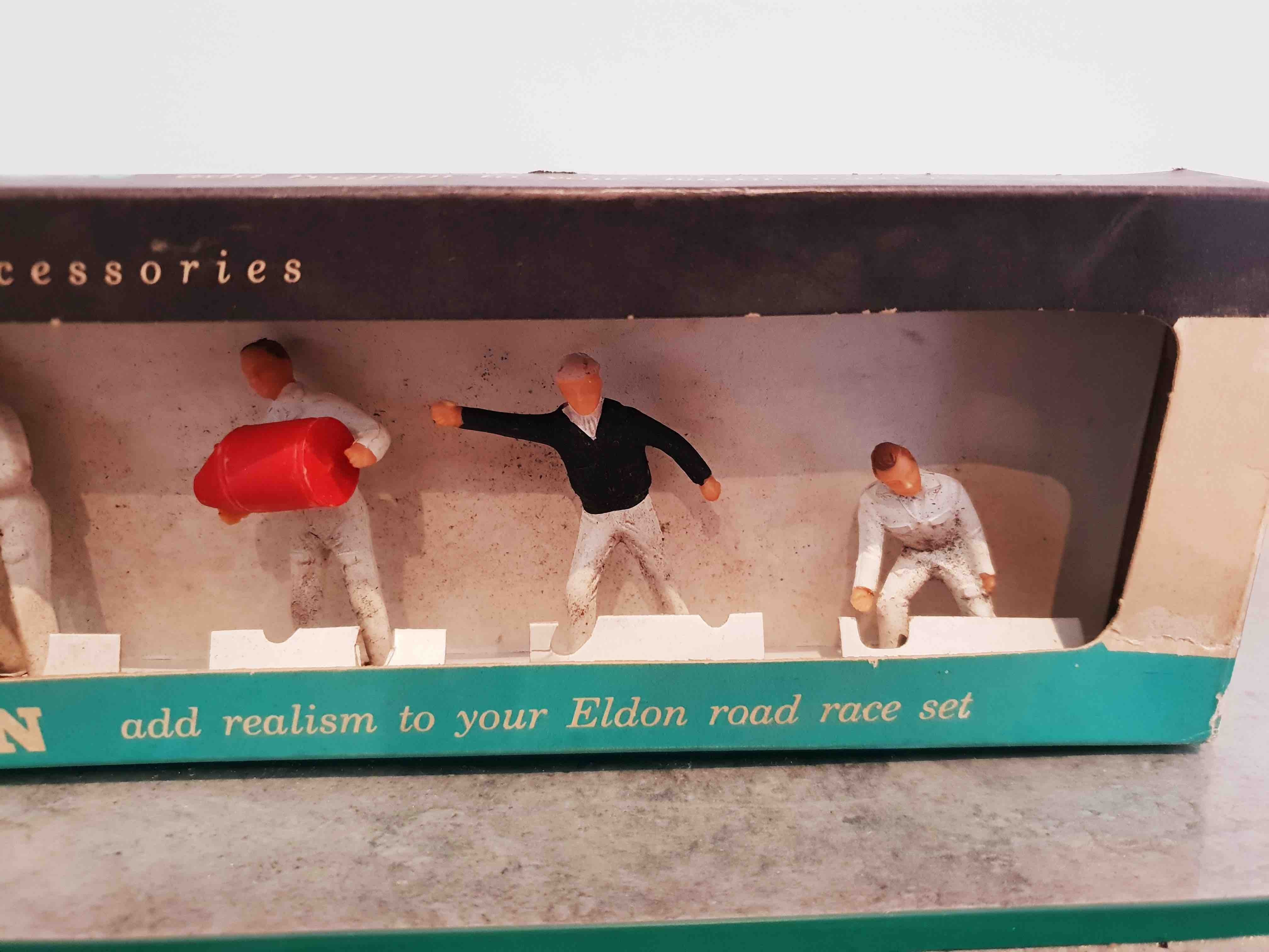 ELDON FLAGMEN FIGURINES