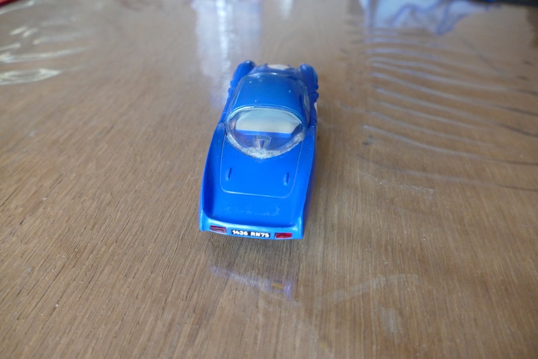 ALPINE RENAULT SCALEXTRIC 