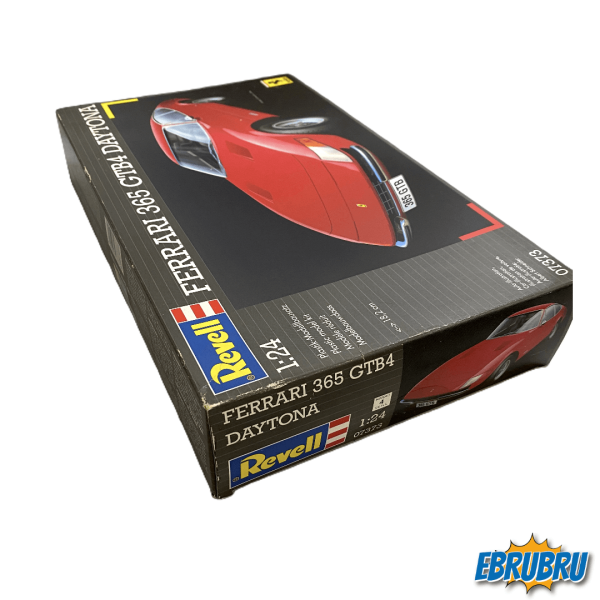 Ferrari 365 GTB4 Daytona REVELL 07373